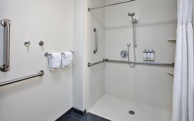 Staybridge Suites Lincoln Northeast by IHG
