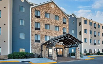 Staybridge Suites Lincoln Northeast by IHG