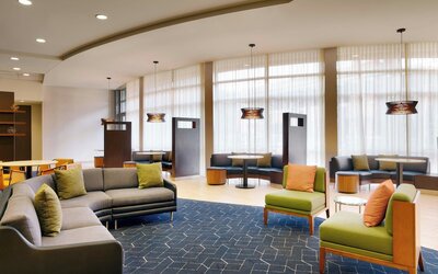 Courtyard by Marriott Lincoln Downtown