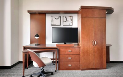 Courtyard by Marriott Lincoln Downtown