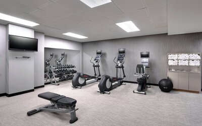 Courtyard by Marriott Lincoln Downtown
