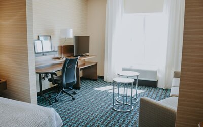 Fairfield Inn & Suites Lincoln Airport