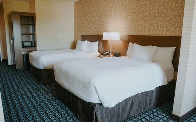 Fairfield Inn & Suites Lincoln Airport