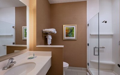 Fairfield Inn & Suites Lincoln Airport