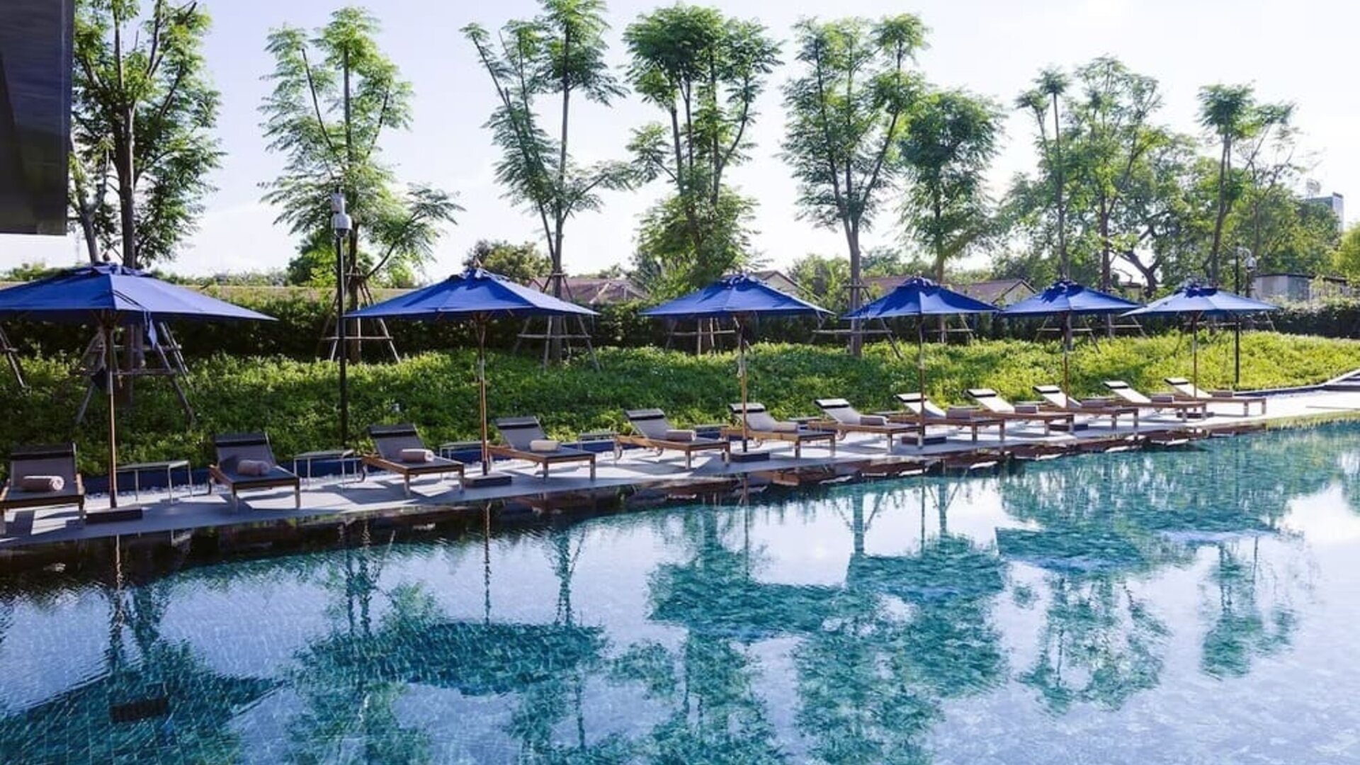 Outdoor pool at Modena By Fraser Buriram.