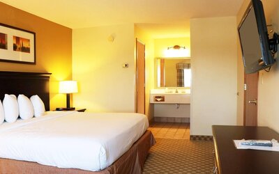 Country Inn & Suites by Radisson, Lincoln North Hotel and Conference Center, NE