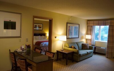 Country Inn & Suites by Radisson, Lincoln North Hotel and Conference Center, NE