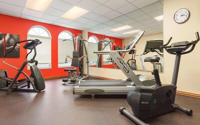Country Inn & Suites by Radisson, Lincoln North Hotel and Conference Center, NE