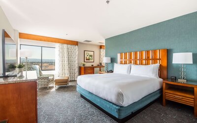 DoubleTree by Hilton Carson