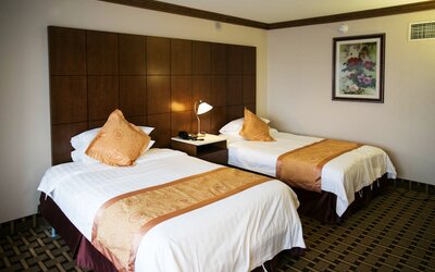 LA Crystal Hotel - Los Angeles Area