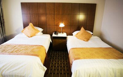 LA Crystal Hotel - Los Angeles Area