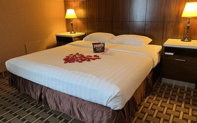 LA Crystal Hotel - Los Angeles Area