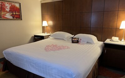 LA Crystal Hotel - Los Angeles Area