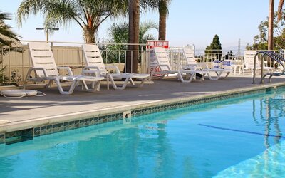 LA Crystal Hotel - Los Angeles Area