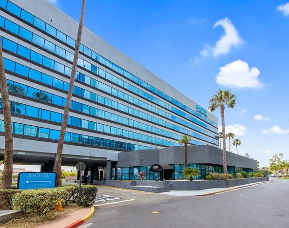 Hotel Huntington Beach