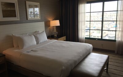 DoubleTree by Hilton San Pedro - Port of Los Angeles