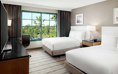 DoubleTree by Hilton San Pedro - Port of Los Angeles