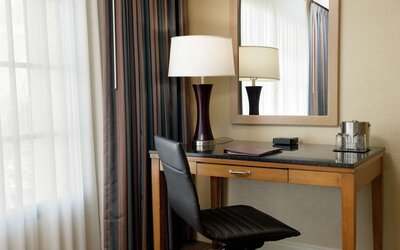 DoubleTree by Hilton San Pedro - Port of Los Angeles