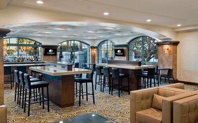 DoubleTree by Hilton San Pedro - Port of Los Angeles