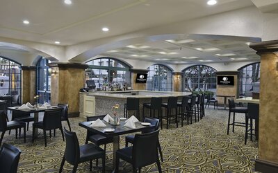 DoubleTree by Hilton San Pedro - Port of Los Angeles