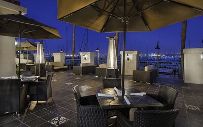 DoubleTree by Hilton San Pedro - Port of Los Angeles