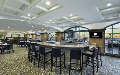 DoubleTree by Hilton San Pedro - Port of Los Angeles