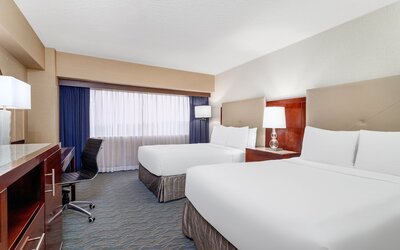 Crowne Plaza Los Angeles Harbor Hotel by IHG
