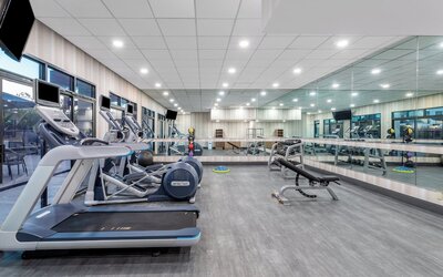 Crowne Plaza Los Angeles Harbor Hotel by IHG