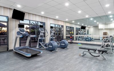 Crowne Plaza Los Angeles Harbor Hotel by IHG