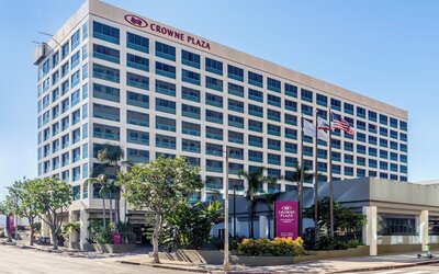 Crowne Plaza Los Angeles Harbor Hotel by IHG
