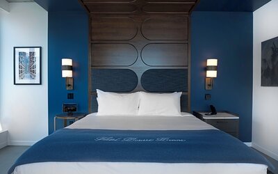 Hotel Bourré Bonne Louisville, Curio Collection by Hilton