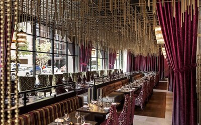 Hotel Bourré Bonne Louisville, Curio Collection by Hilton