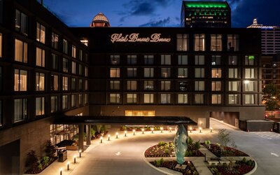 Hotel Bourré Bonne Louisville, Curio Collection by Hilton