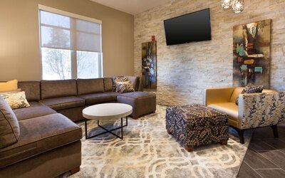 Drury Inn & Suites Louisville North
