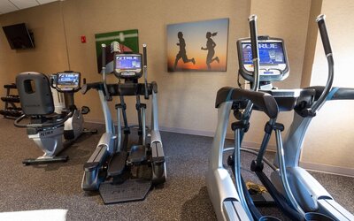 Drury Inn & Suites Louisville North
