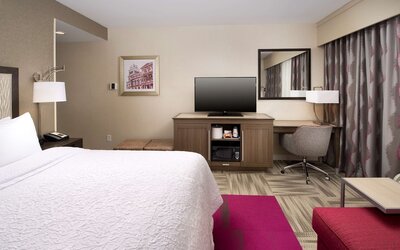 Hampton Inn Louisville East/Hurstbourne