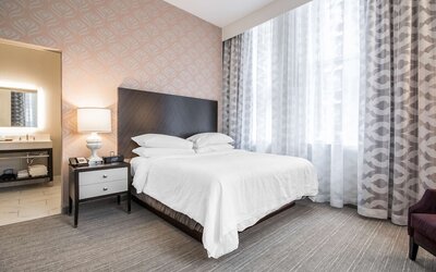 Embassy Suites Louisville Downtown