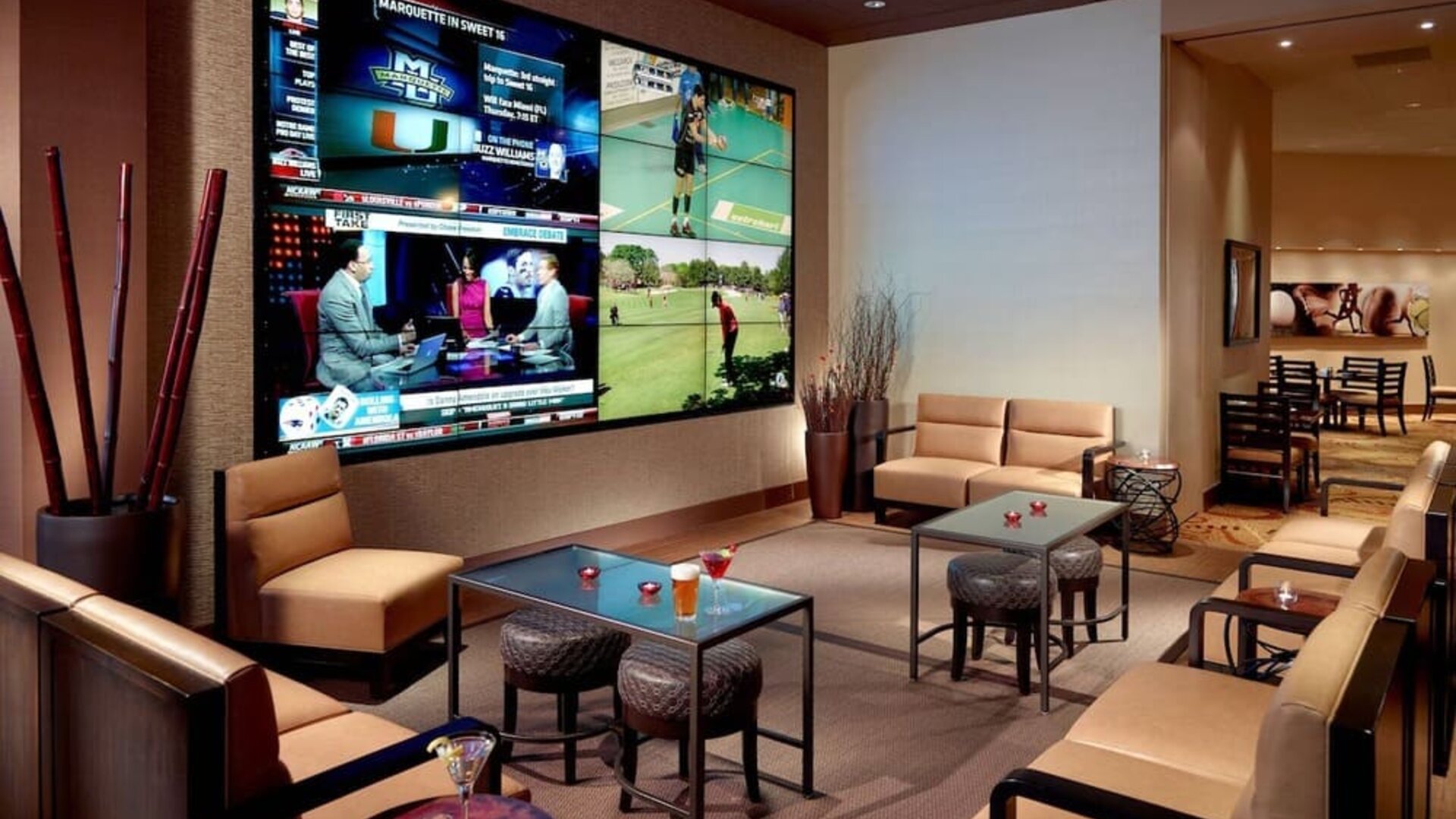 TV room at Sonesta Nashville Airport.