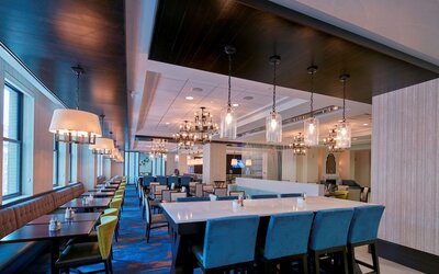 Embassy Suites Louisville Downtown
