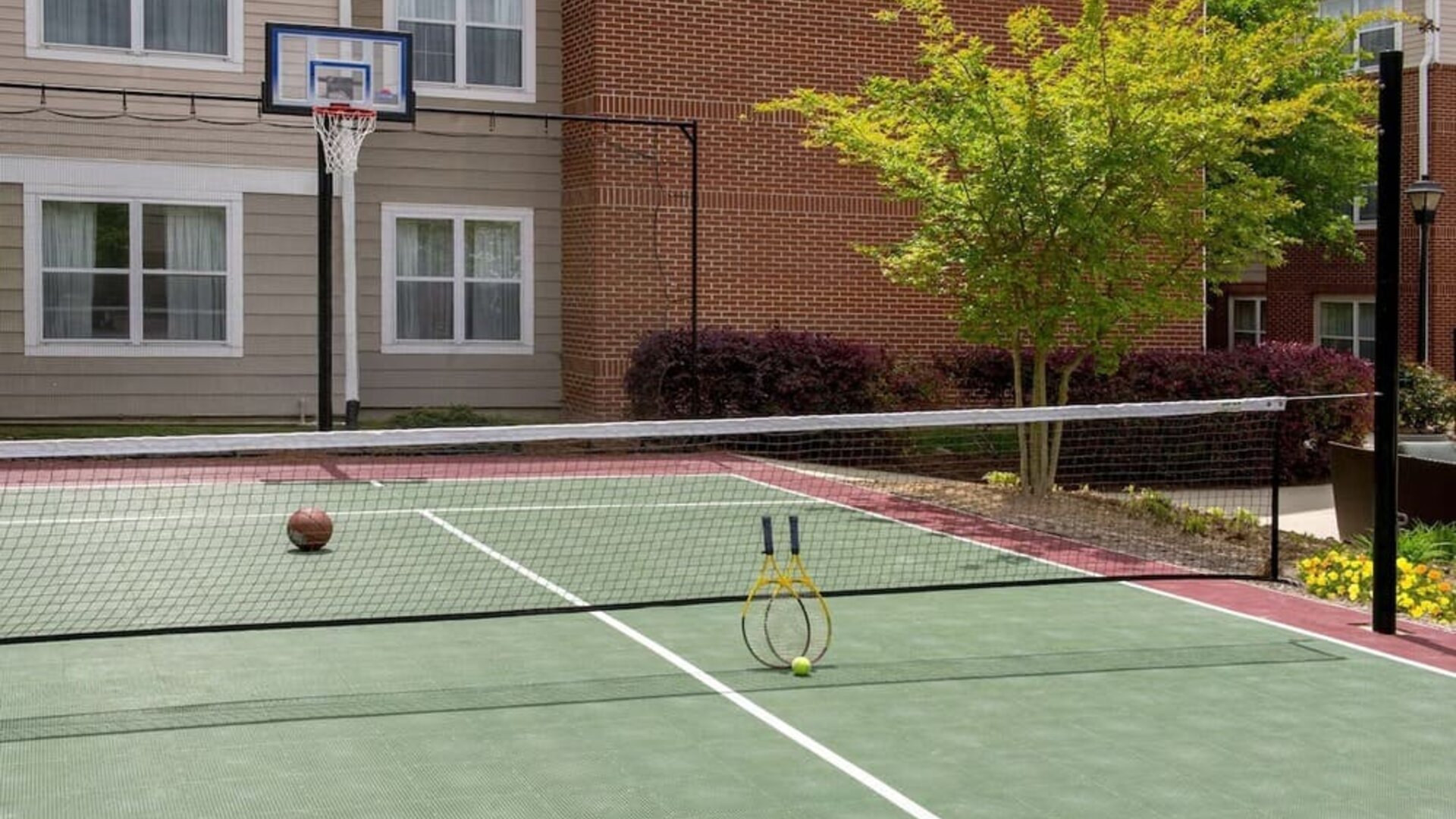 Tennis court at Sonesta ES Suites Raleigh Durham Airport Morrisville.