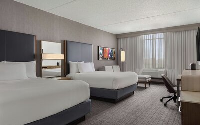 Courtyard by Marriott Louisville Airport