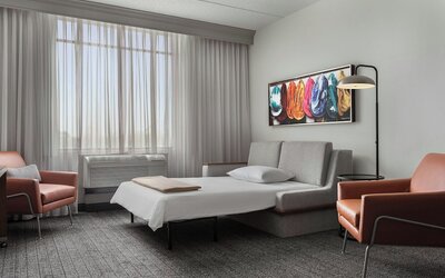 Courtyard by Marriott Louisville Airport