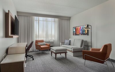 Courtyard by Marriott Louisville Airport