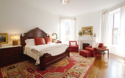 Louisville Bourbon Inn