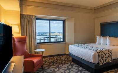 Galt House Hotel Trademark Collection by Wyndham