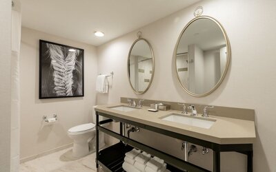 Galt House Hotel Trademark Collection by Wyndham