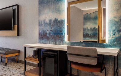 Tempo By Hilton Louisville Downtown Nulu