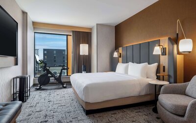 Tempo By Hilton Louisville Downtown Nulu