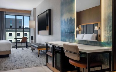 Tempo By Hilton Louisville Downtown Nulu