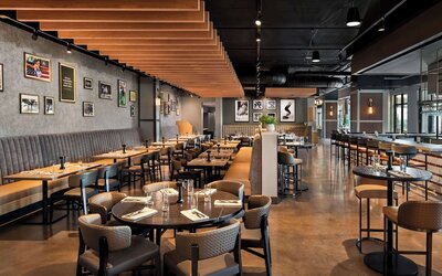 Tempo By Hilton Louisville Downtown Nulu